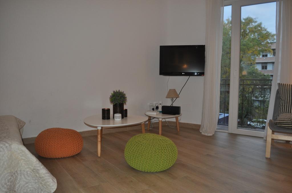 Ronda De Segovia Apartman Madrid Kültér fotó
